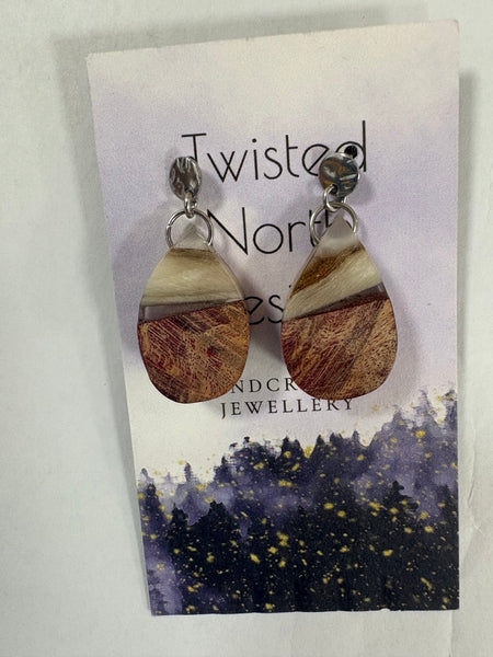 Twisted North Design