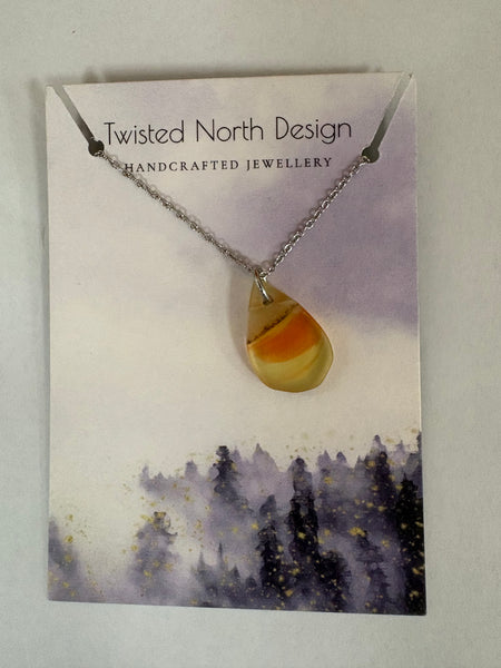 Twisted North Design