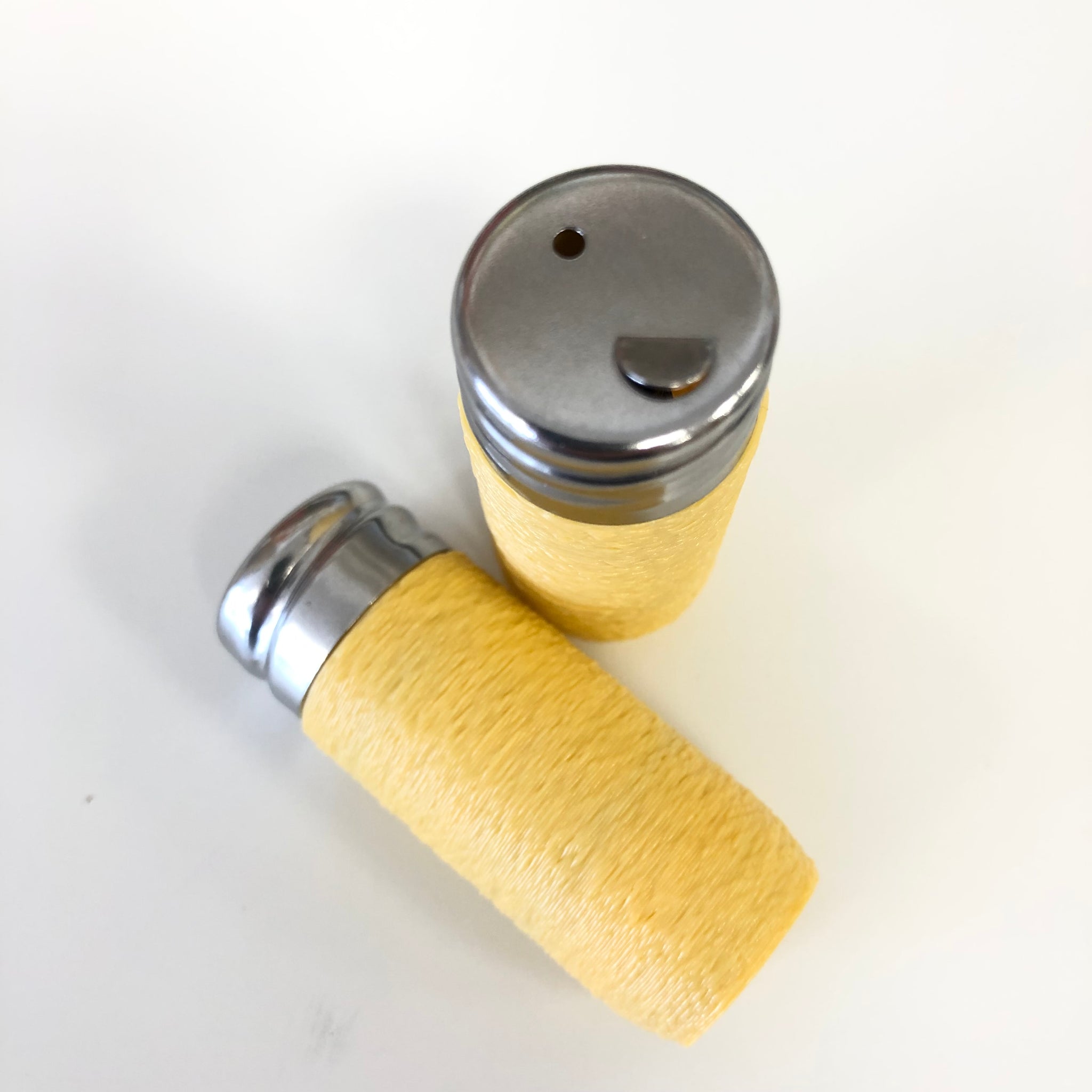 Refillable Floss Canister