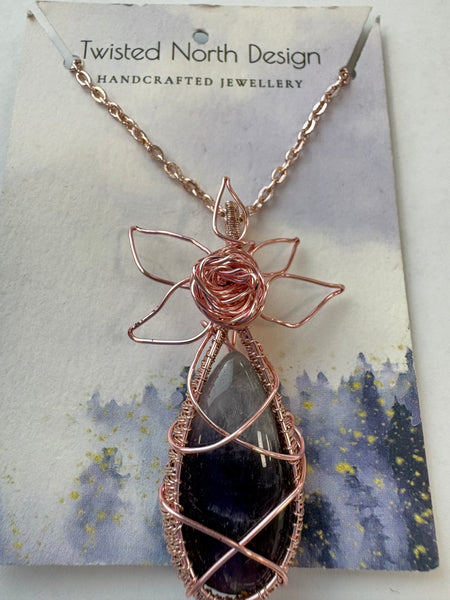 Twisted North Design